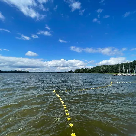 Osrodek Slonecznik Nad Jeziorem Ferienhaus Ruklawki